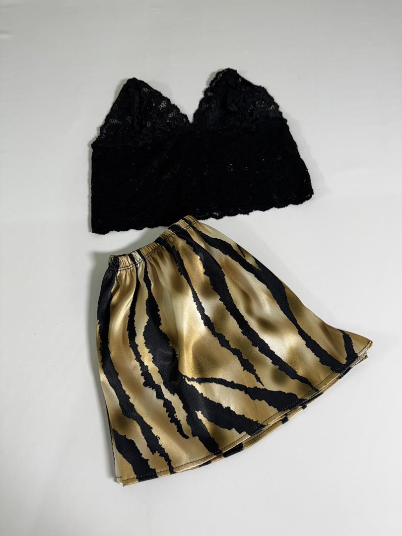 ست نیمتنه گیپور و شورتک ساتن